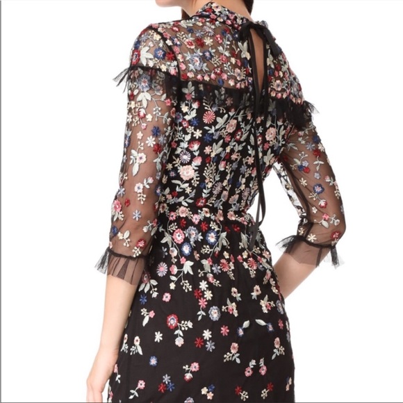 Needle and thread dress - Picture 3 of 6